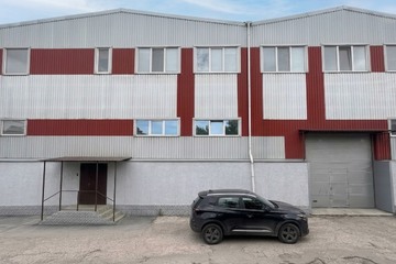 Помещение своб.назн., 370 м², 2/2 эт.